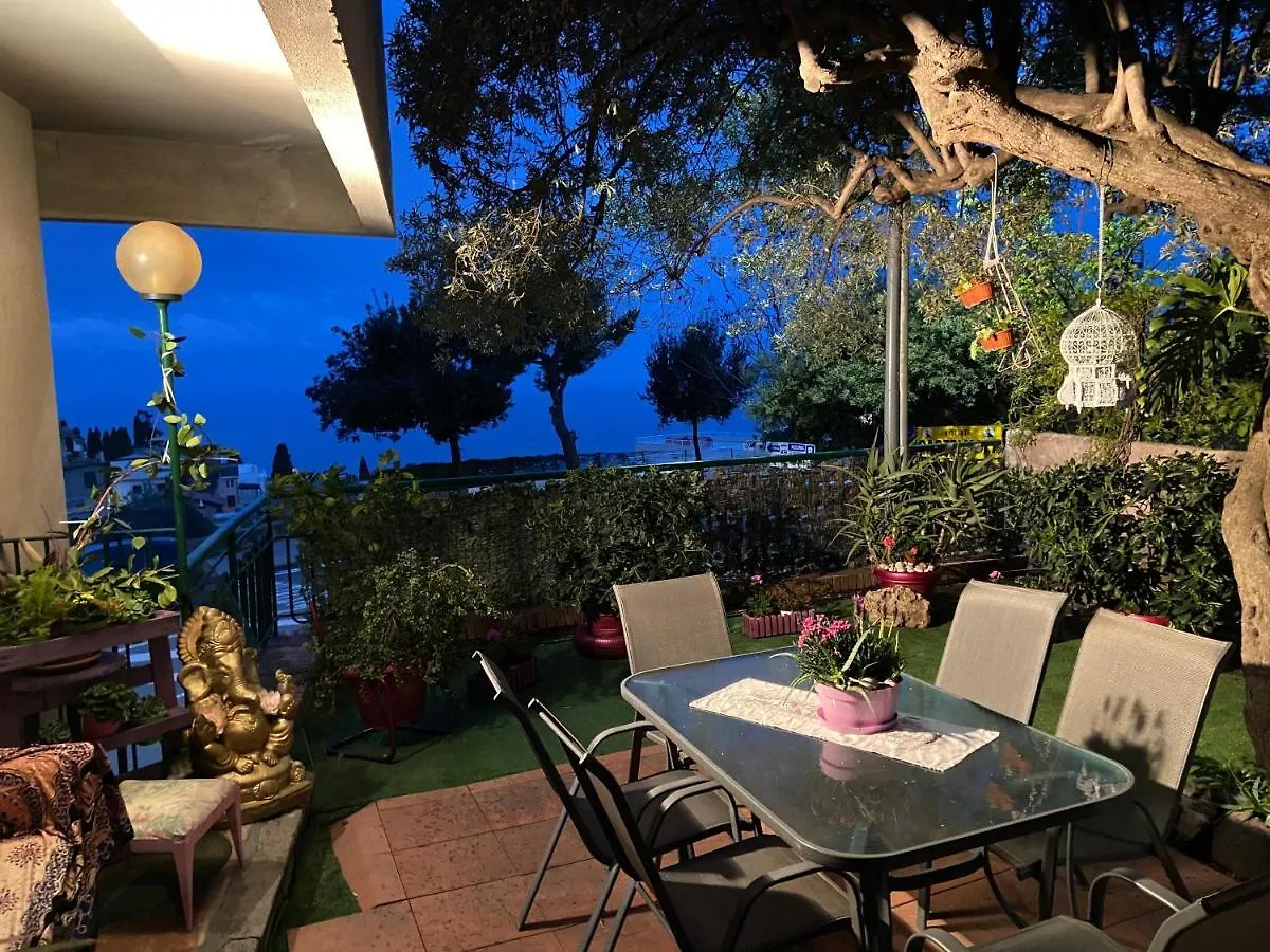 Villa Centaurea Apartment With Private Parking Taormina Italien